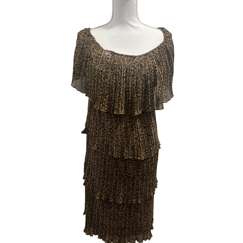 Entro Animal Print Layered Dress Short Sleeve Size 4